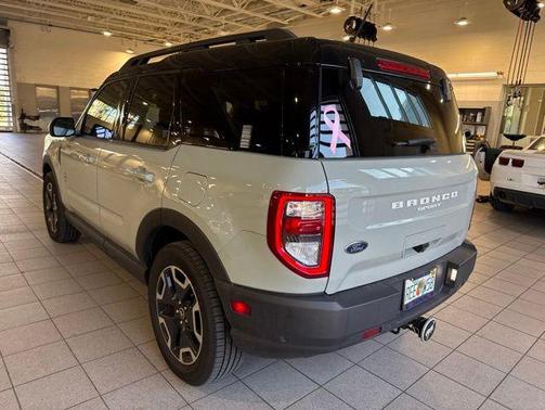 Cactus Green / Gray 2022 Ford Bronco Sport Outer Banks