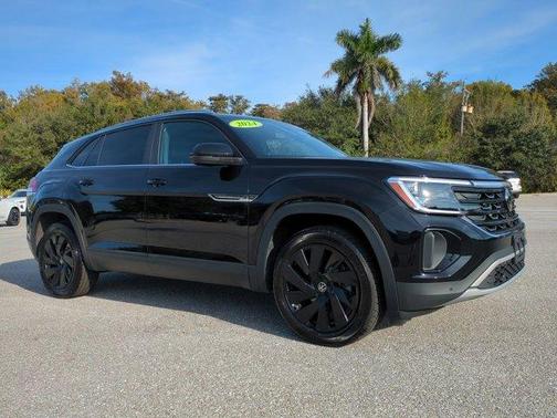 2024 Volkswagen Atlas Cross Sport 2.0T SE w/Technology