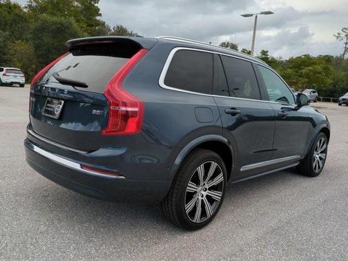 2024 Volvo XC90 B5 Plus Bright Theme