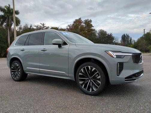 2026 Volvo XC90 B6 Plus 7-Seater