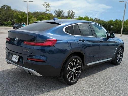 2019 BMW X4 xDrive30i