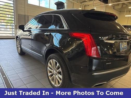 2017 Cadillac XT5 Platinum
