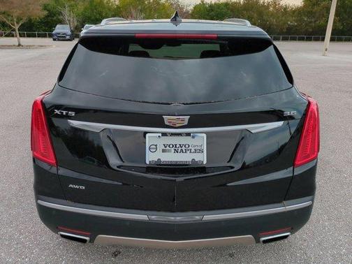 2017 Cadillac XT5 Platinum