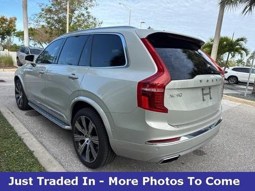 2021 Volvo XC90 T6 Inscription 7 Passenger