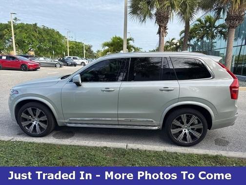 2021 Volvo XC90 T6 Inscription 7 Passenger