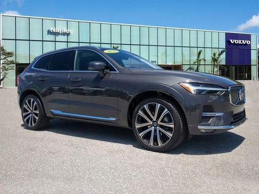 2023 Volvo XC60 B5 Ultimate Bright Theme