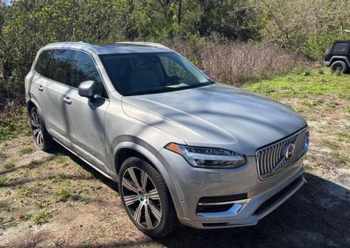 2024 Volvo XC90 Recharge Plug-In Hybrid T8 Plus Bright Theme 7 Passenger