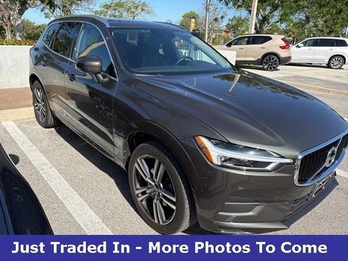 2019 Volvo XC60 T5 Momentum