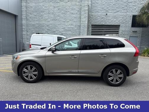 2016 Volvo XC60 T6 Drive-E