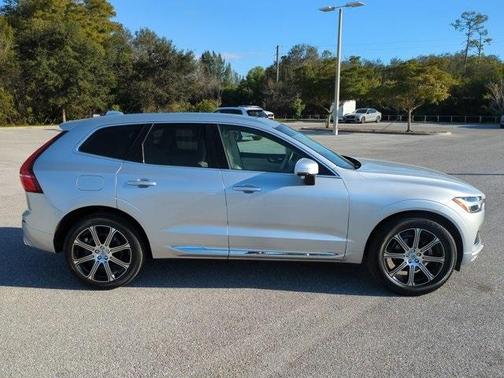 2021 Volvo XC60 T5 Inscription