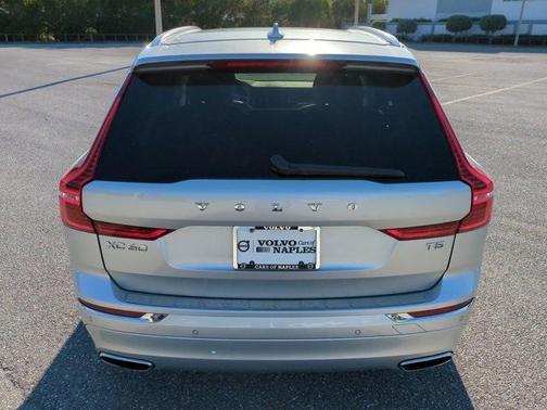 2021 Volvo XC60 T5 Inscription