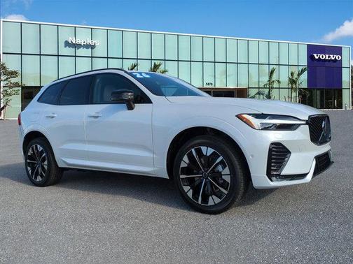 2026 Volvo XC60 B5 Plus