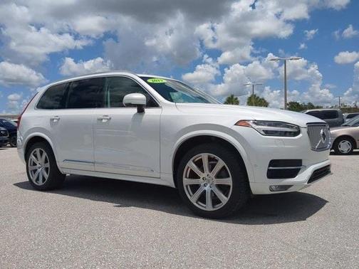2019 Volvo XC90 T6 Inscription