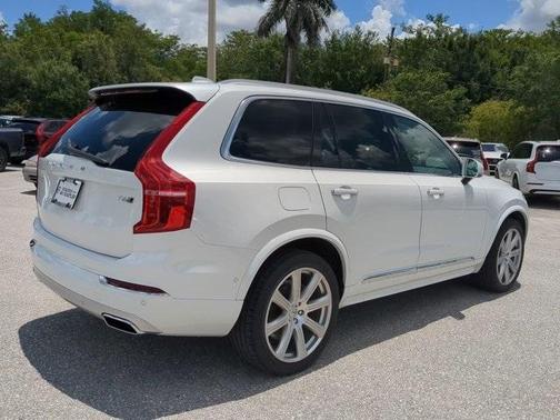 2019 Volvo XC90 T6 Inscription