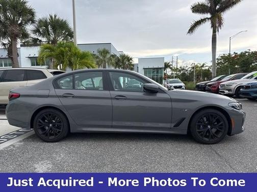 2022 BMW 530e 530e xDrive