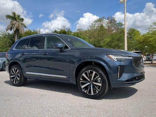 2025 Volvo XC90 Plug-In Hybrid T8 Core 7-Seater