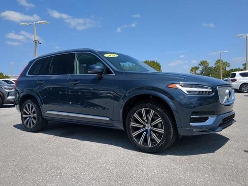2024 Volvo XC90 B5 Core Bright Theme