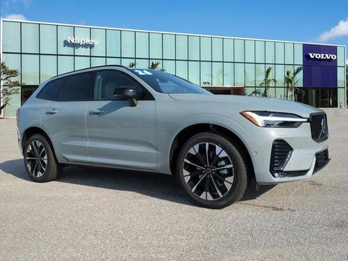 2026 Volvo XC60 B5 Plus