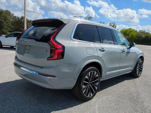 2026 Volvo XC90 B6 Plus 7-Seater
