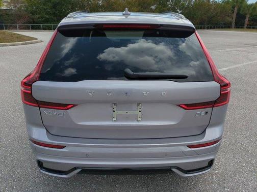 2026 Volvo XC60 B5 Core