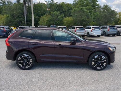 2026 Volvo XC60 PLUS