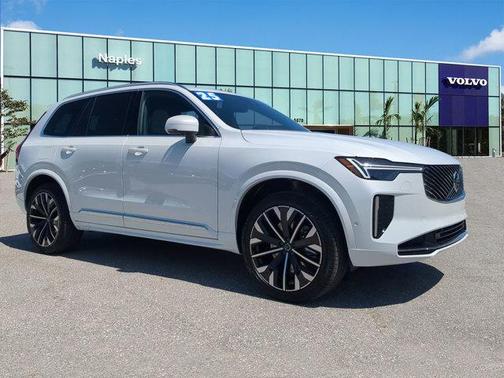 2025 Volvo XC90 Plug-In Hybrid T8 Plus 7-Seater