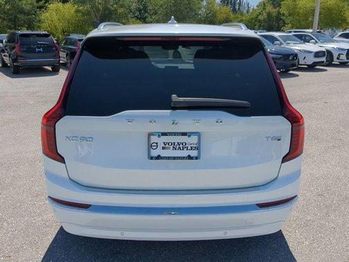 2025 Volvo XC90 Plug-In Hybrid T8 Plus 7-Seater