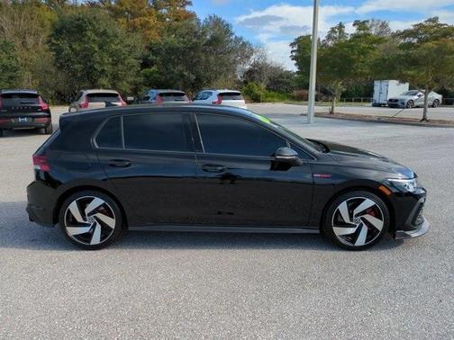 2024 Volkswagen Golf GTI 2.0T S