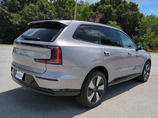 Silver 2026 Volvo EX90 PLUS