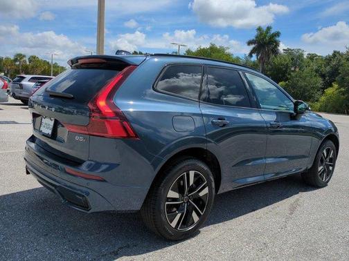 Denim Blue Metallic 2026 Volvo XC60 B5 Core