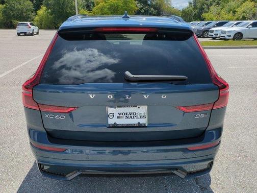 Denim Blue Metallic 2026 Volvo XC60 B5 Core