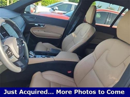 2023 Volvo XC90 B6 Ultimate 7-Seater