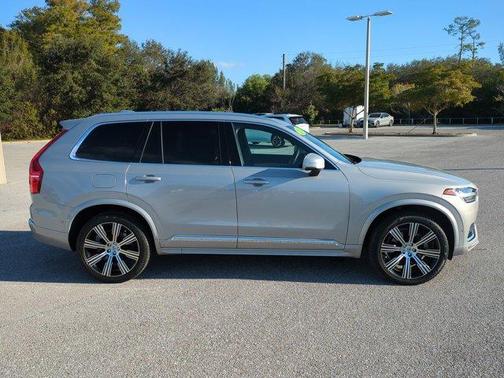 2023 Volvo XC90 B6 Ultimate 7-Seater