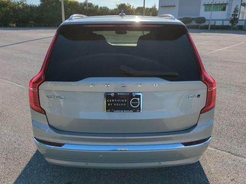 2023 Volvo XC90 B6 Ultimate 7-Seater