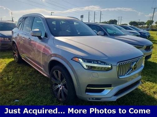 2023 Volvo XC90 B6 Ultimate 7-Seater