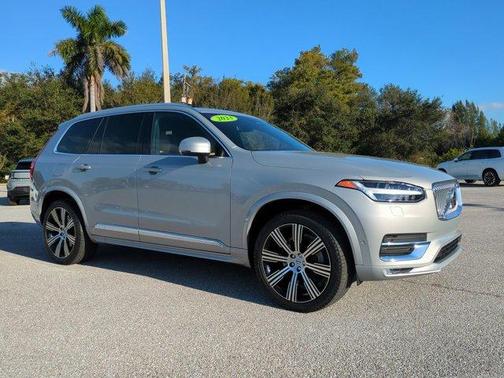 2023 Volvo XC90 B6 Ultimate 7-Seater
