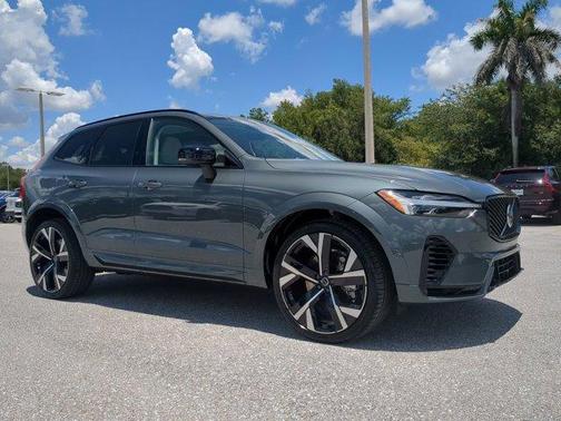 2026 Volvo XC60 ULTRA