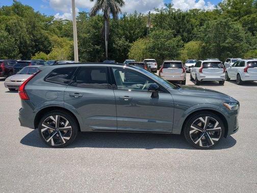 2026 Volvo XC60 ULTRA
