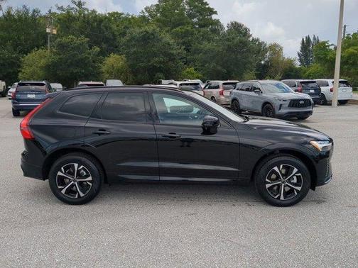 2026 Volvo XC60 B5 Core