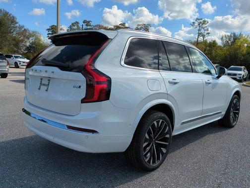 2026 Volvo XC90 B6 Plus 7-Seater