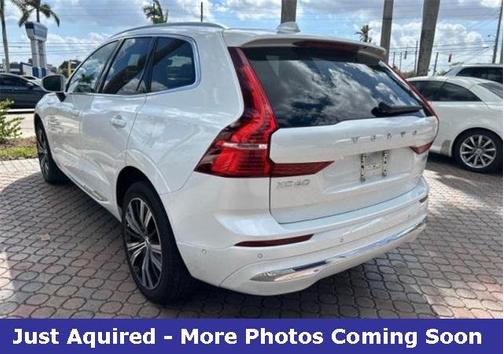 2023 Volvo XC60 B5 Plus Bright Theme