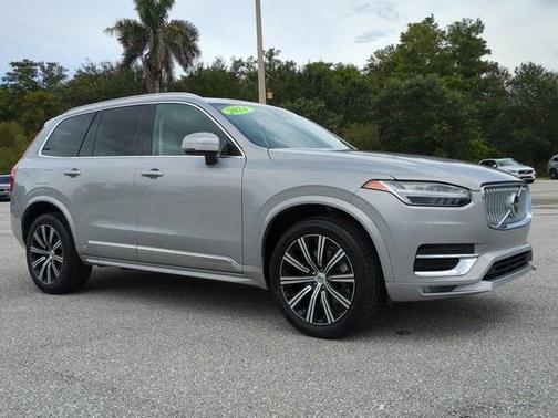 2024 Volvo XC90 B6 Core Bright Theme