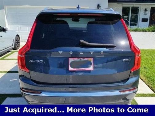 2024 Volvo XC90 B5 Core Bright Theme