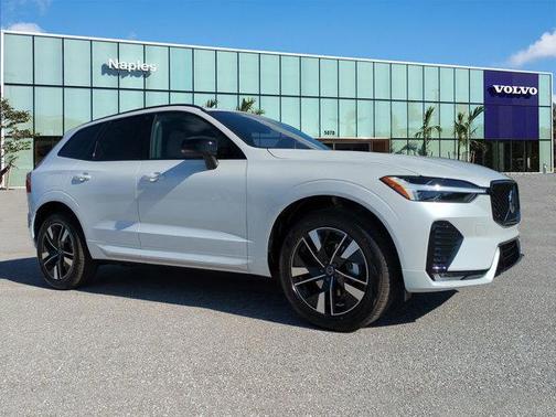 2026 Volvo XC60 B5 Core