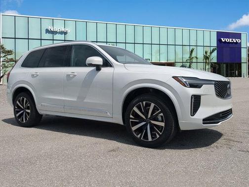2026 Volvo XC90 CORE