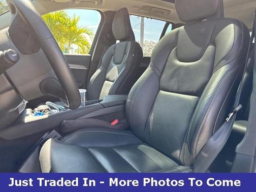 2024 Volvo XC90 Recharge Plug-In Hybrid T8 Ultimate Bright Theme 7-Seater