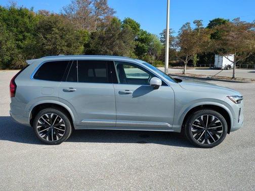 2026 Volvo XC90 B6 Plus 7-Seater