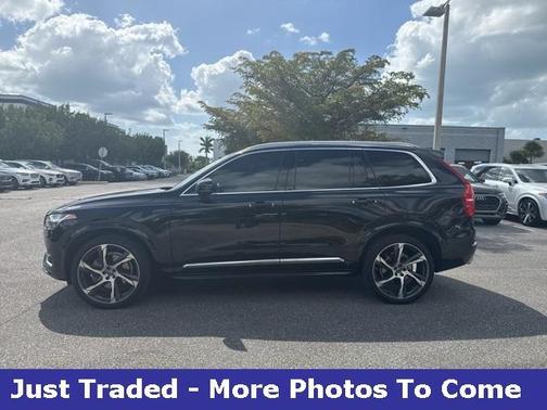 2021 Volvo XC90 T6 Inscription 7 Passenger