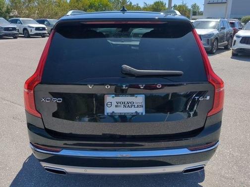 2021 Volvo XC90 T6 Inscription 7 Passenger