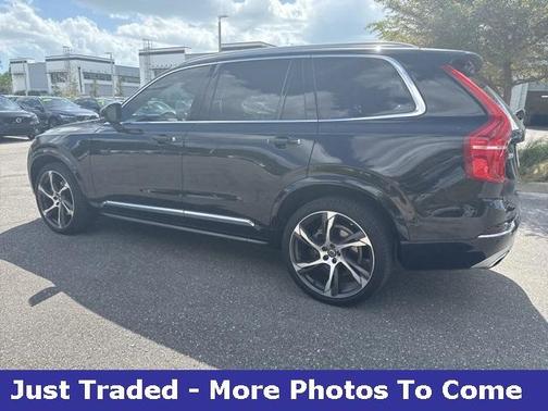 2021 Volvo XC90 T6 Inscription 7 Passenger